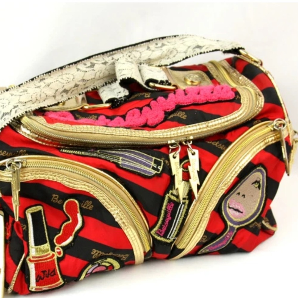 Betseyville by Betsey Johnson Y2K Makeup Travel Bag Red Stripe Patches Rare